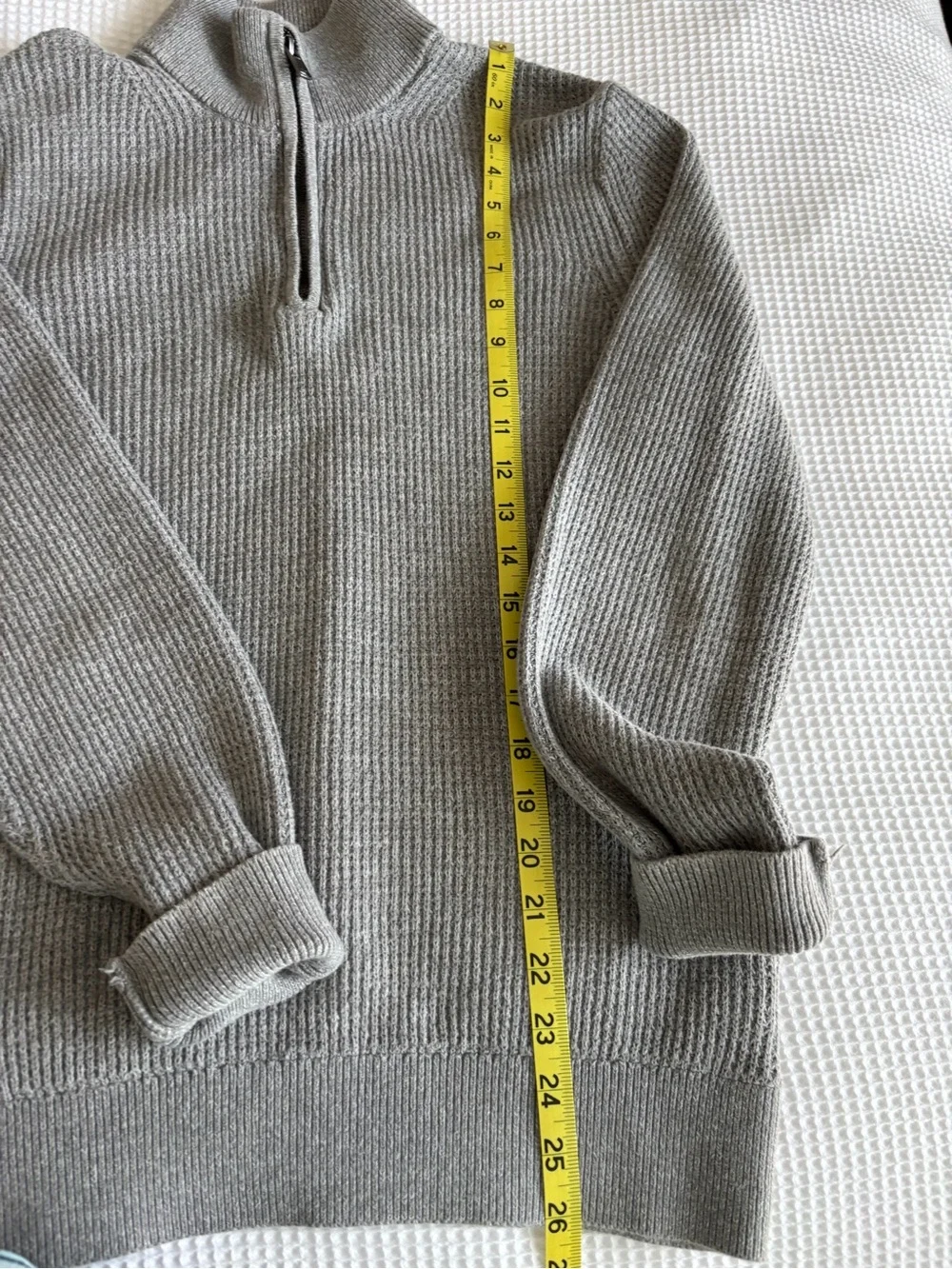 GAP Men's Light Gray Ribbed Quarter-Zip Sweater